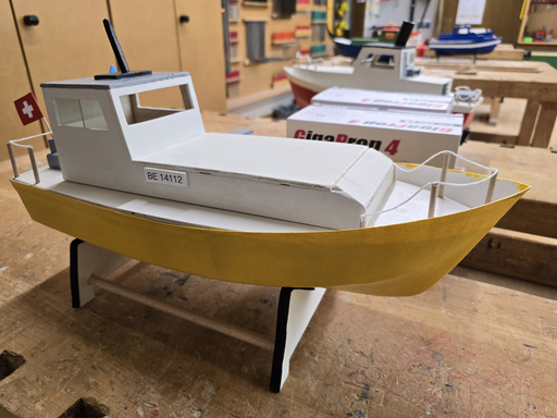 AE: Ferngesteuertes Modellboot bauen