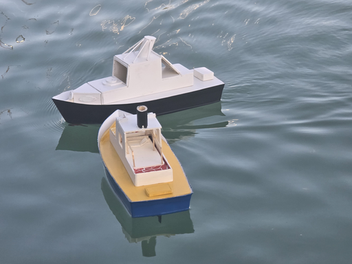 AE Ferngesteuertes Modellboot bauen